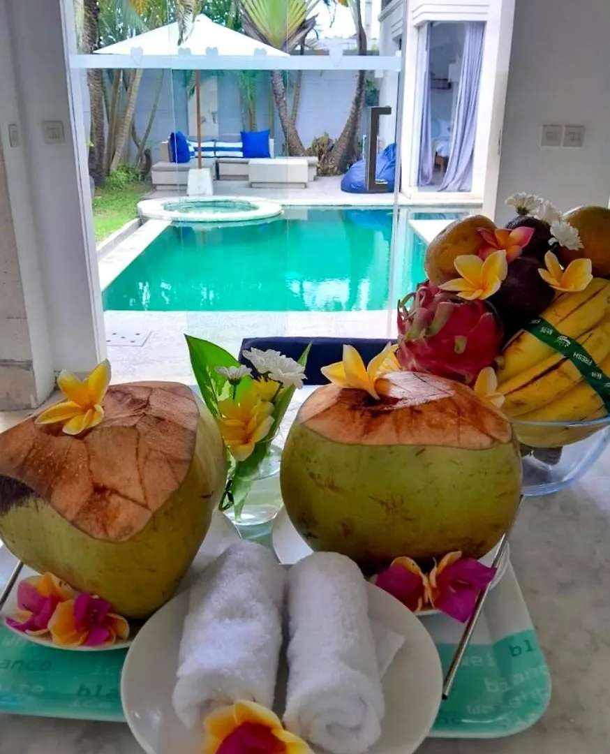 Villa Kmea 4 Seminyak