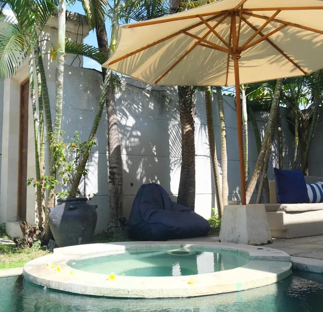 Villa Kmea 4 Seminyak